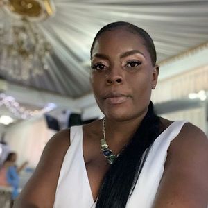 Meet your Posher, Leon